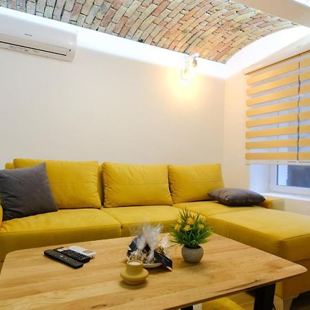 All Seasons Apartments Sarajevo With Free Parking Екстер'єр фото