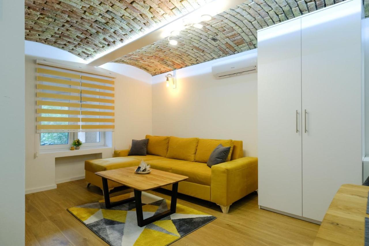 All Seasons Apartments Sarajevo With Free Parking Екстер'єр фото