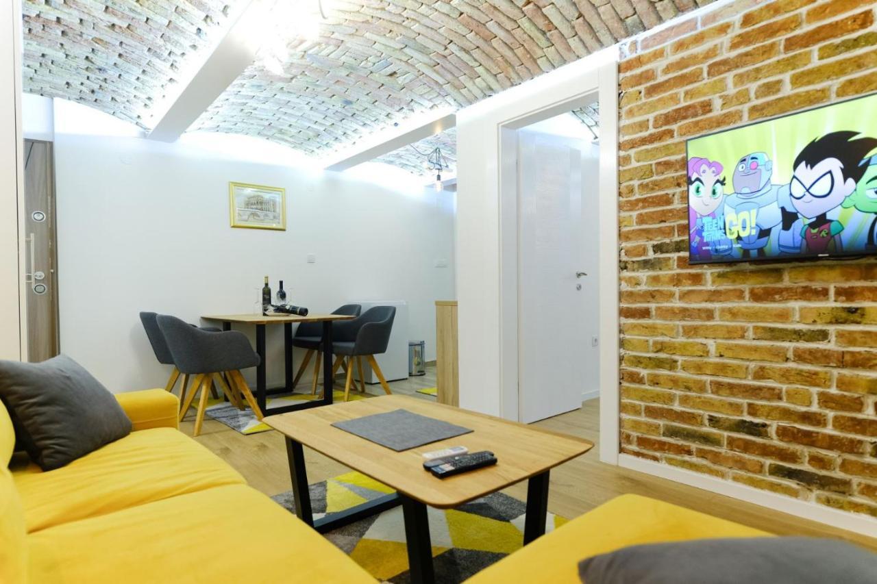 All Seasons Apartments Sarajevo With Free Parking Екстер'єр фото