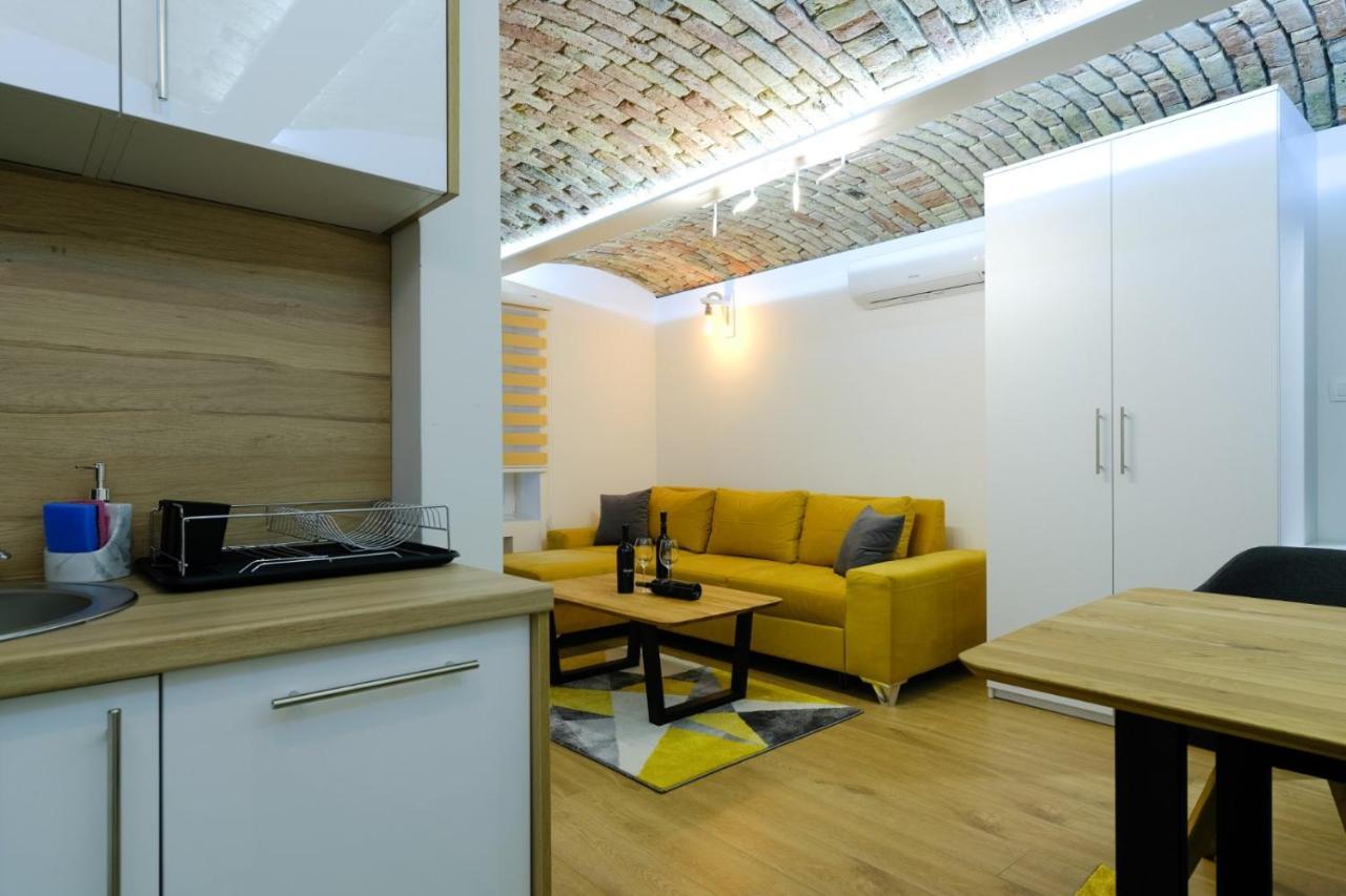 All Seasons Apartments Sarajevo With Free Parking Екстер'єр фото