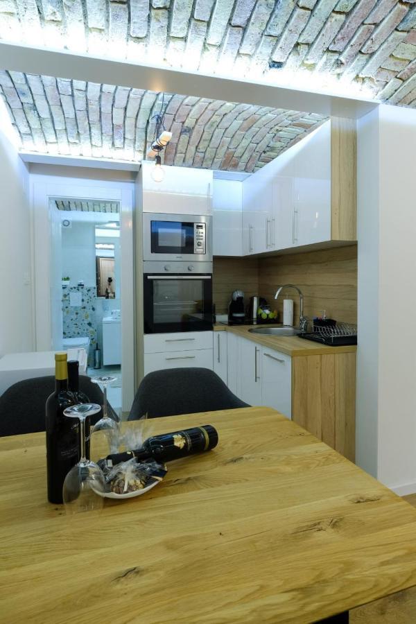 All Seasons Apartments Sarajevo With Free Parking Екстер'єр фото