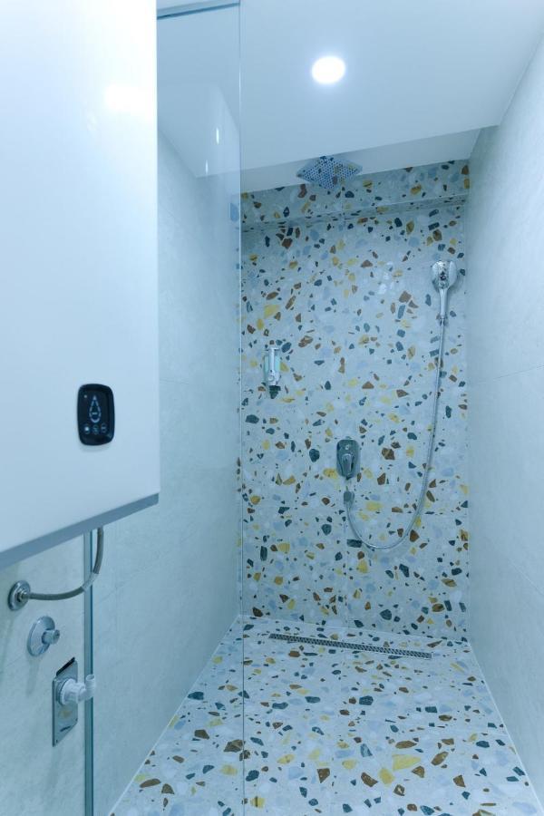 All Seasons Apartments Sarajevo With Free Parking Екстер'єр фото