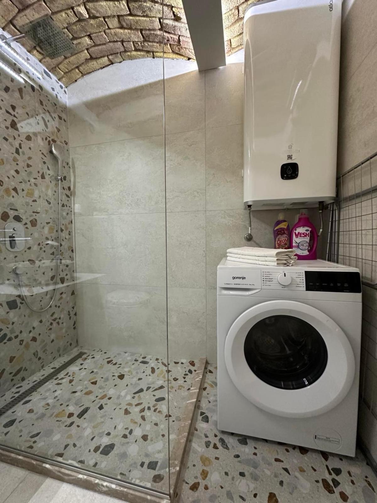 All Seasons Apartments Sarajevo With Free Parking Екстер'єр фото